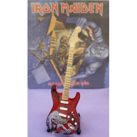 Guitarra Iron Maiden