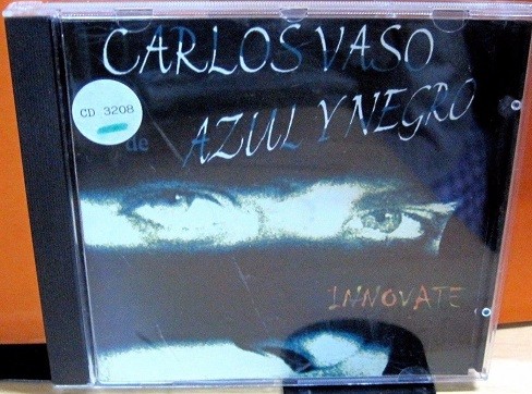 Carlos Vaso-Azul y Negro - Innovate.